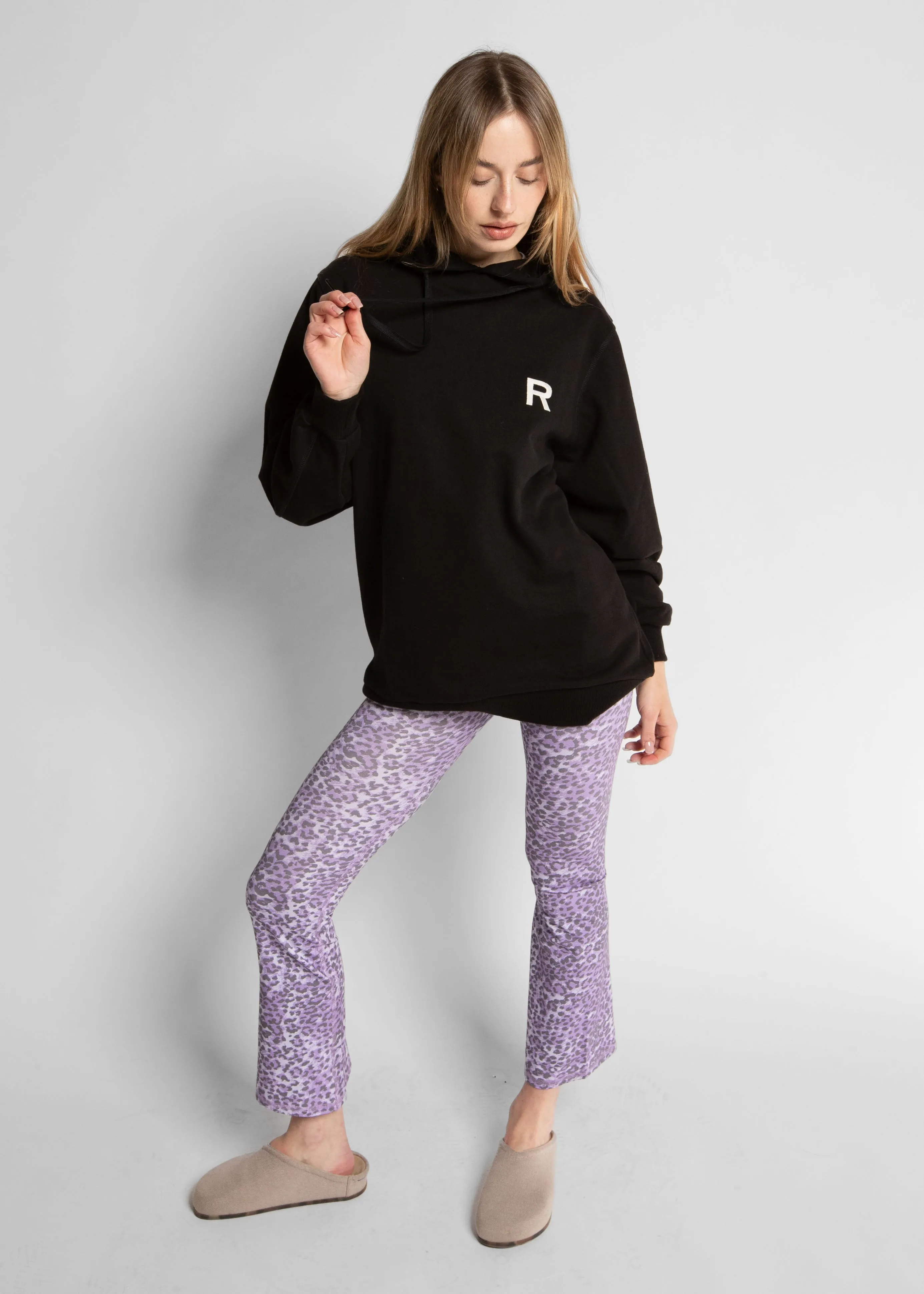 CROP LEGGINGS - LEOPARD VIOLET