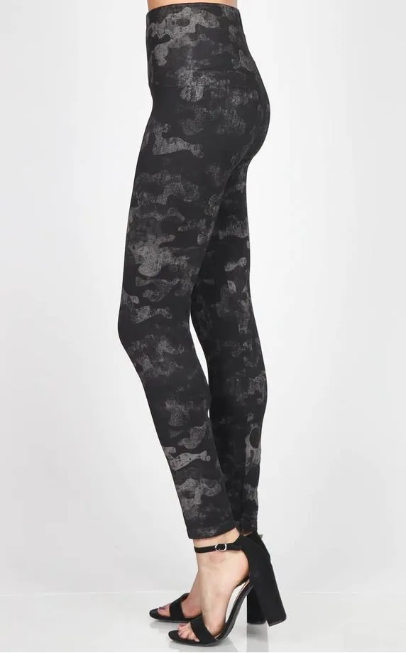 Hight Waist Distressed Camo Leggings